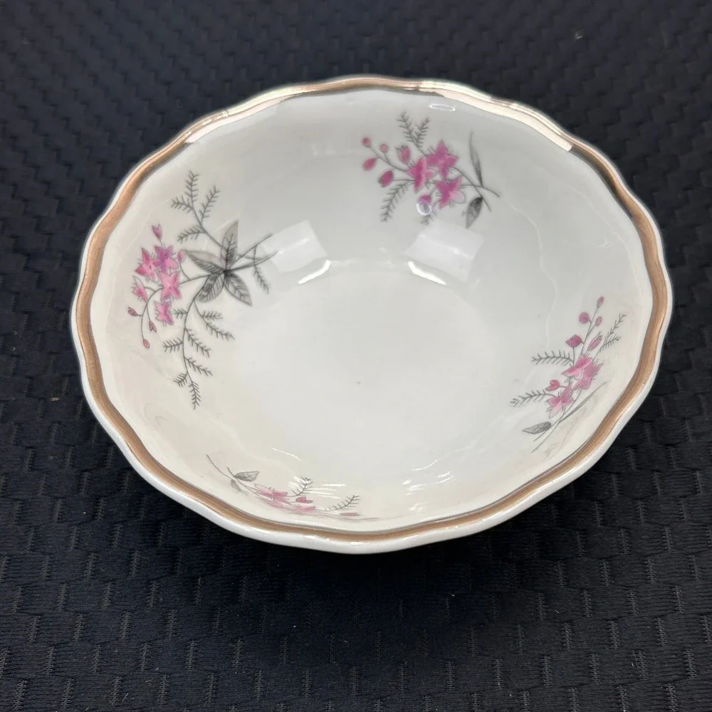 Favolina Karolina Jarolina Poland‎ 3879 Fruit BowlSilver Scalloped Floral 9